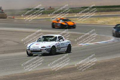 media/Jun-02-2024-CalClub SCCA (Sun) [[05fc656a50]]/Group 3/Race/